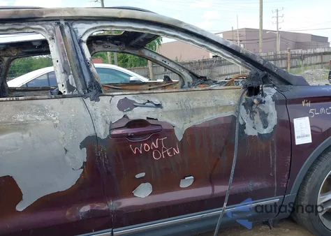 2017 Lincoln Mkc Reserve из США, поврежденный, VIN 5LMCJ3D93HUL71915